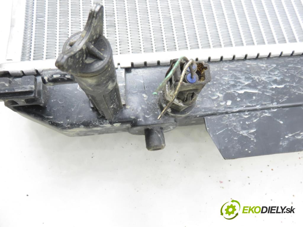 TOYOTA RAV 4 II (_A2_) SUV 2000 110,00 2.0 4WD 150 - 1AZ-FE 1998,00 chladič vody