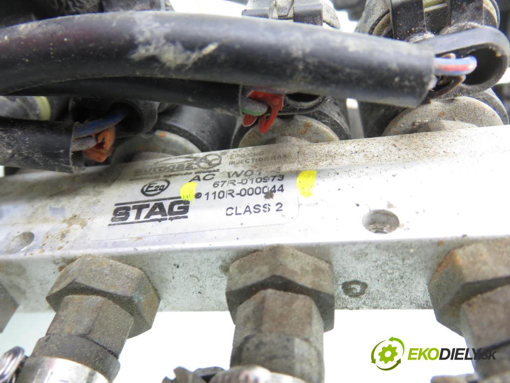 SUZUKI IGNIS (FH) HB 2001 61,00 1.3 4WD 83 (RG413) - M13A 1328,00 LPG komplentny 67R014903 ; 67R010973 ; 67R014066