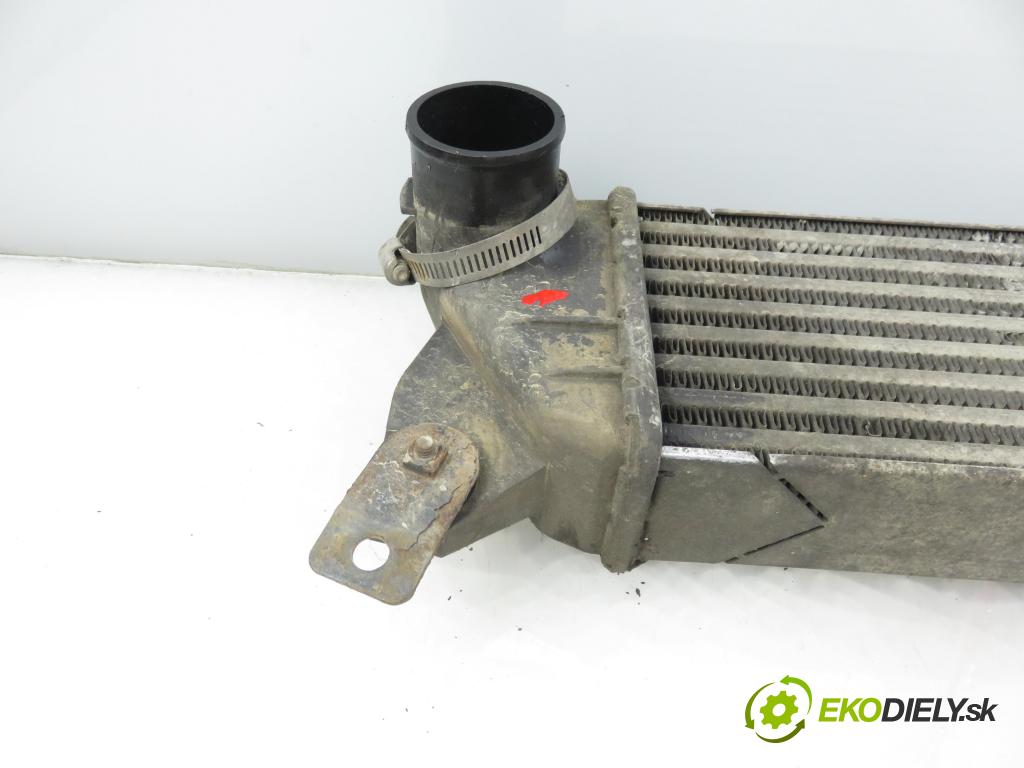 FIAT SEDICI (189_) CROSSOVER 2007 88,00 1.9 D Multijet 120 4x4 - D19AA 1910,00 chladič intercooler 1362079J51