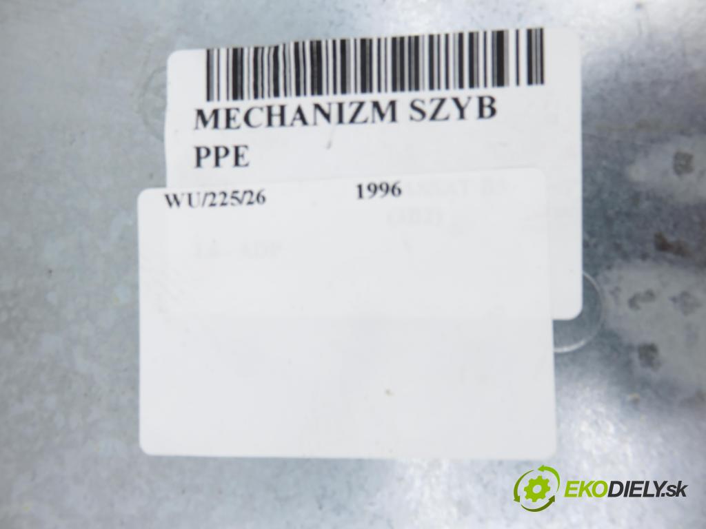 VW PASSAT B5 (3B2) SEDAN 1996 74,00 1.6 - ADP 1595,00 Mechanizmus okien 3B4837752J
