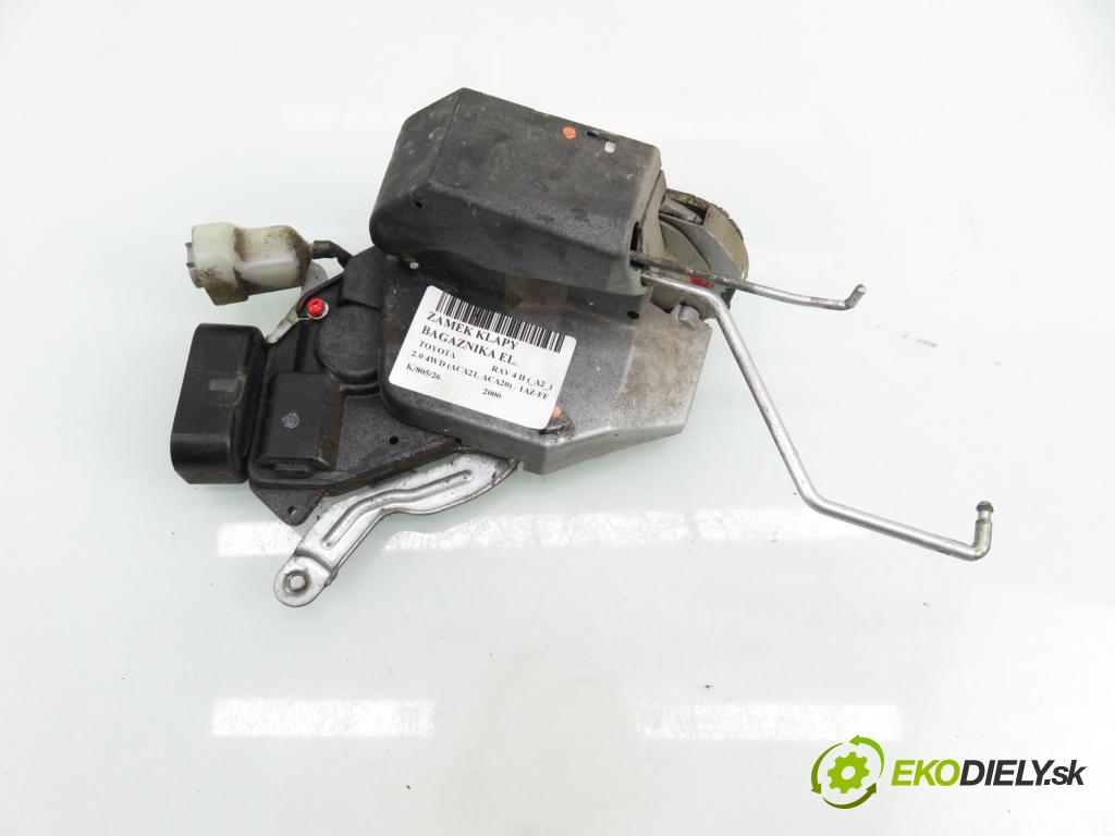 TOYOTA RAV 4 II (_A2_) SUV 2000 110,00 2.0 4WD 150 - 1AZ-FE 1998,00 zámok dverí kufor EL.