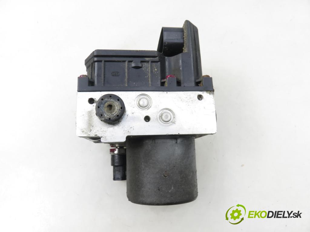 VW PASSAT B5.5 Variant (3B6) KOMBI 2003 75,00 1.6 - ALZ 1595,00 Pumpa ABS 0265950055 ; 4B0614517G ; 0265225124 (Pumpa ABS)