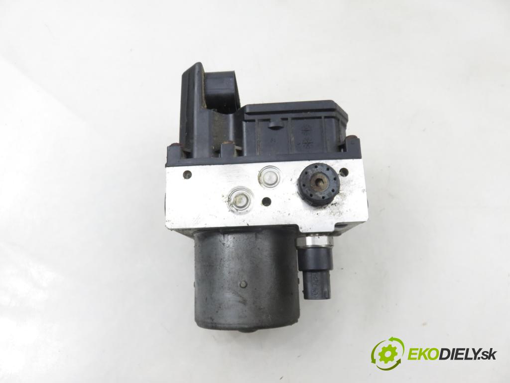 VW PASSAT B5.5 Variant (3B6) KOMBI 2003 75,00 1.6 - ALZ 1595,00 Pumpa ABS 0265950055 ; 4B0614517G ; 0265225124 (Pumpa ABS)