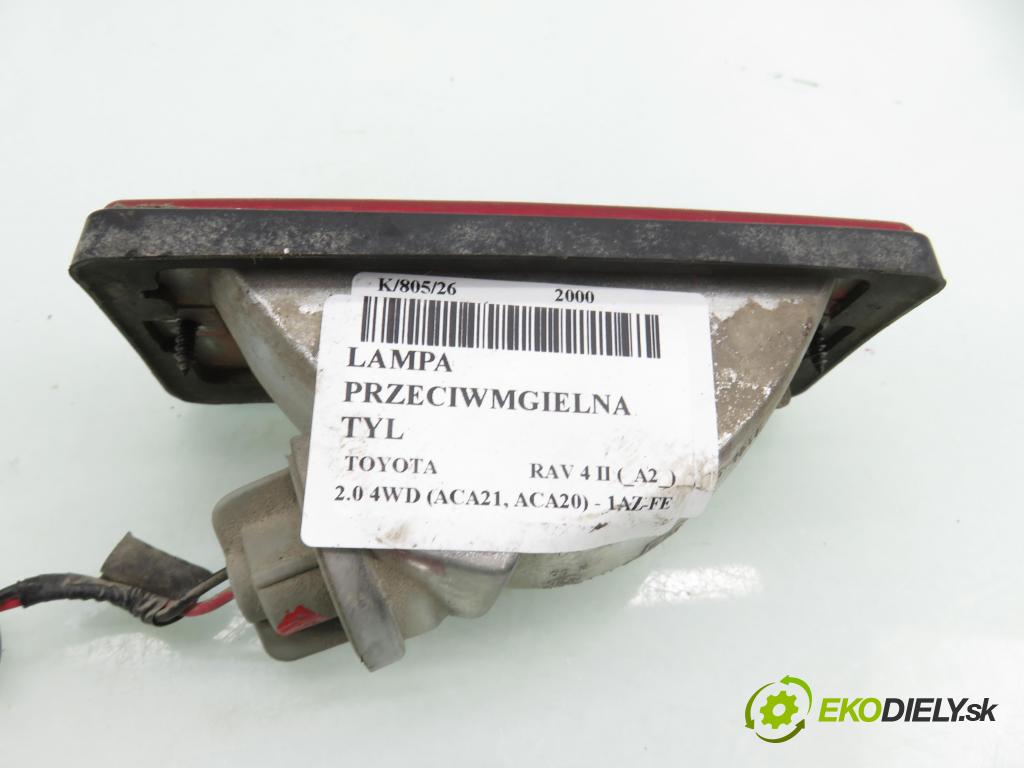 TOYOTA RAV 4 II (_A2_) SUV 2000 110,00 2.0 4WD 150 - 1AZ-FE 1998,00 světlo mlhové ZADNÍ: