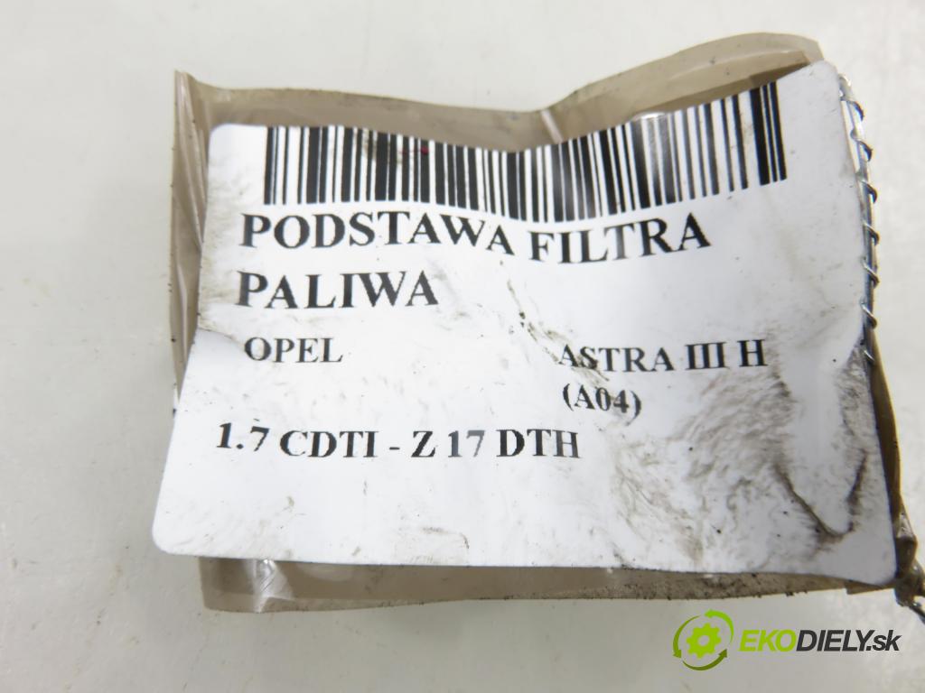 OPEL ASTRA H (A04) HB 2005 74,00 1.7 CDTI 100 - Z 17 DTH 1686,00 Obal filtra paliva 13203637