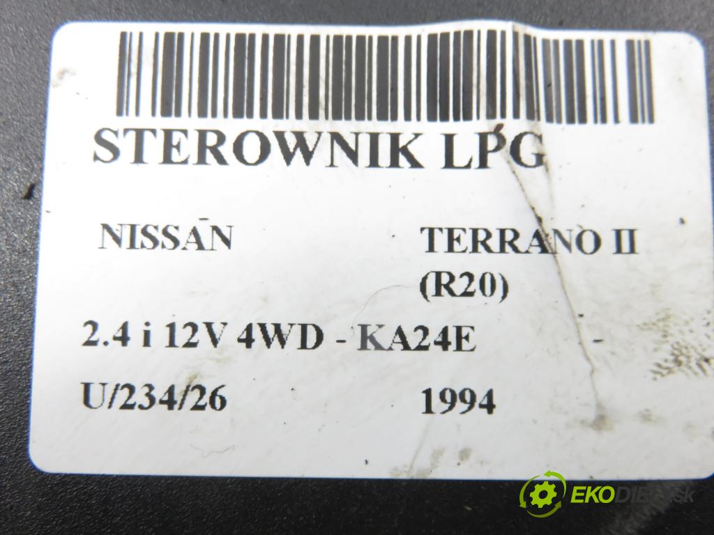 NISSAN TERRANO II (R20) TERENOWY 1994 91,00 2.4 i 12V 4WD 124 - KA24E 2389,00 Riadiaca jednotka LPG 67R013912