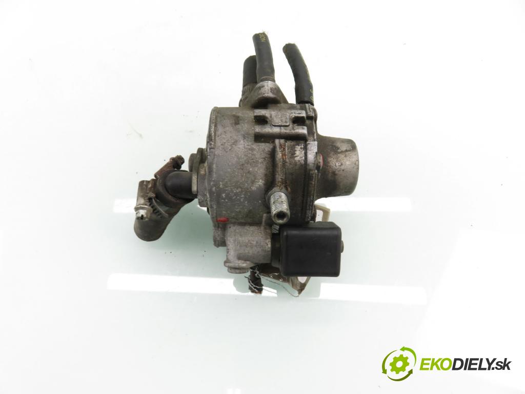 TOYOTA RAV 4 II (_A2_) SUV 2000 110,00 2.0 4WD 150 - 1AZ-FE 1998,00 reduktor Výparník LPG 67R010286