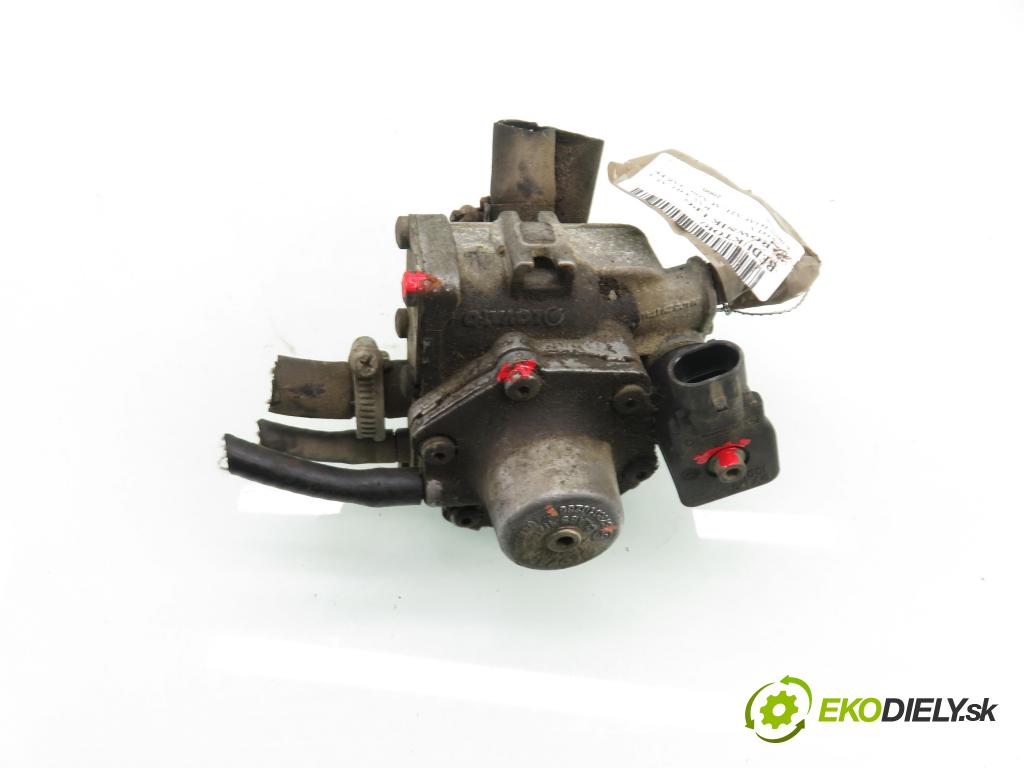 TOYOTA RAV 4 II (_A2_) SUV 2000 110,00 2.0 4WD 150 - 1AZ-FE 1998,00 reduktor Výparník LPG 67R010286