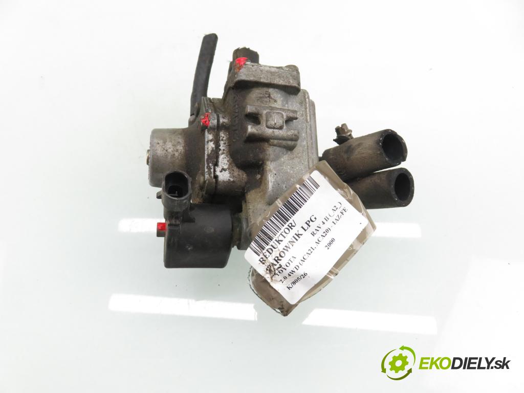 TOYOTA RAV 4 II (_A2_) SUV 2000 110,00 2.0 4WD 150 - 1AZ-FE 1998,00 reduktor Výparník LPG 67R010286