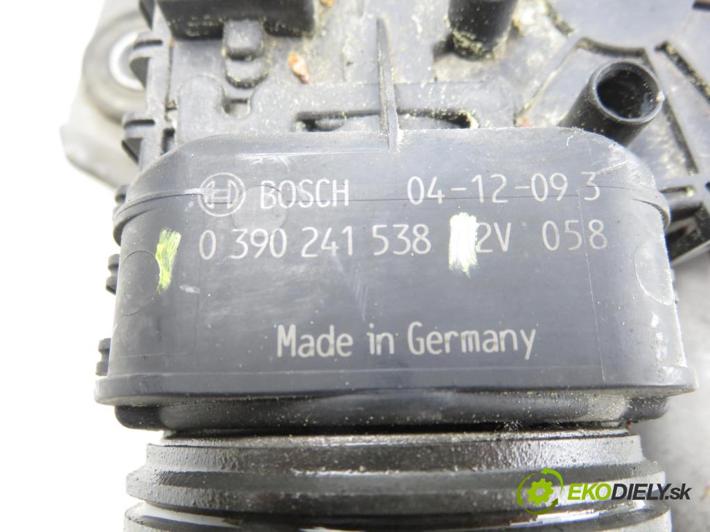 OPEL ASTRA H (A04) HB 2005 74,00 1.7 CDTI 100 - Z 17 DTH 1686,00 Motorček stieračov 13111211 ; 3397020632 ; 0390241538