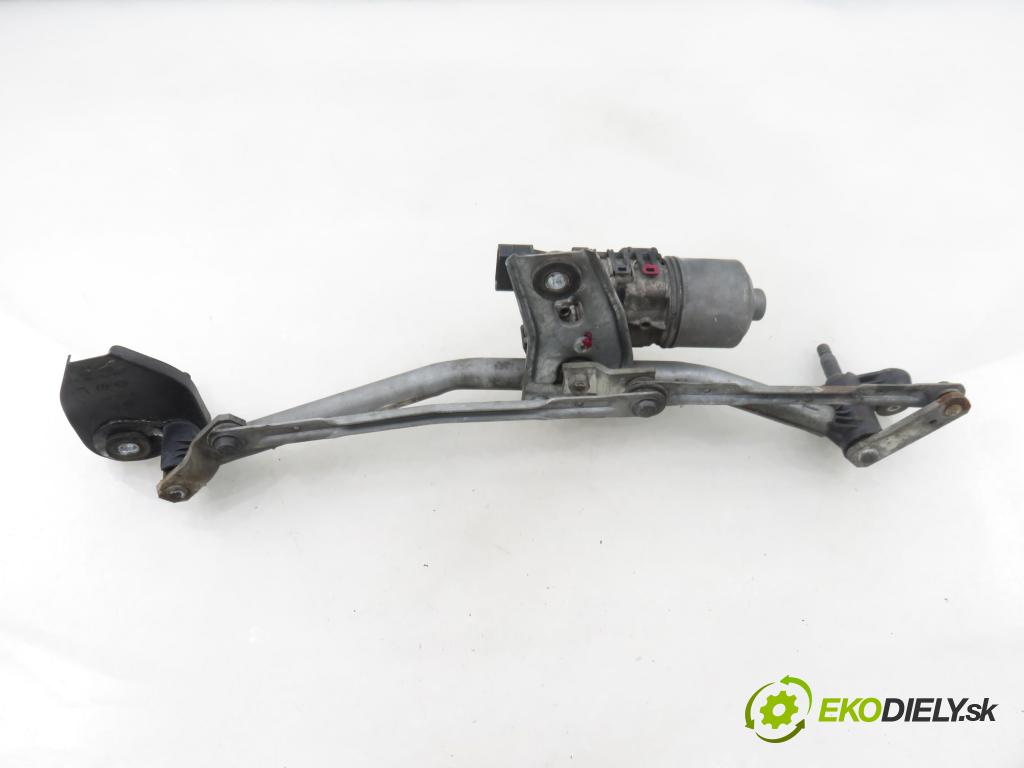 OPEL ASTRA H (A04) HB 2005 74,00 1.7 CDTI 100 - Z 17 DTH 1686,00 Motorček stieračov 13111211 ; 3397020632 ; 0390241538