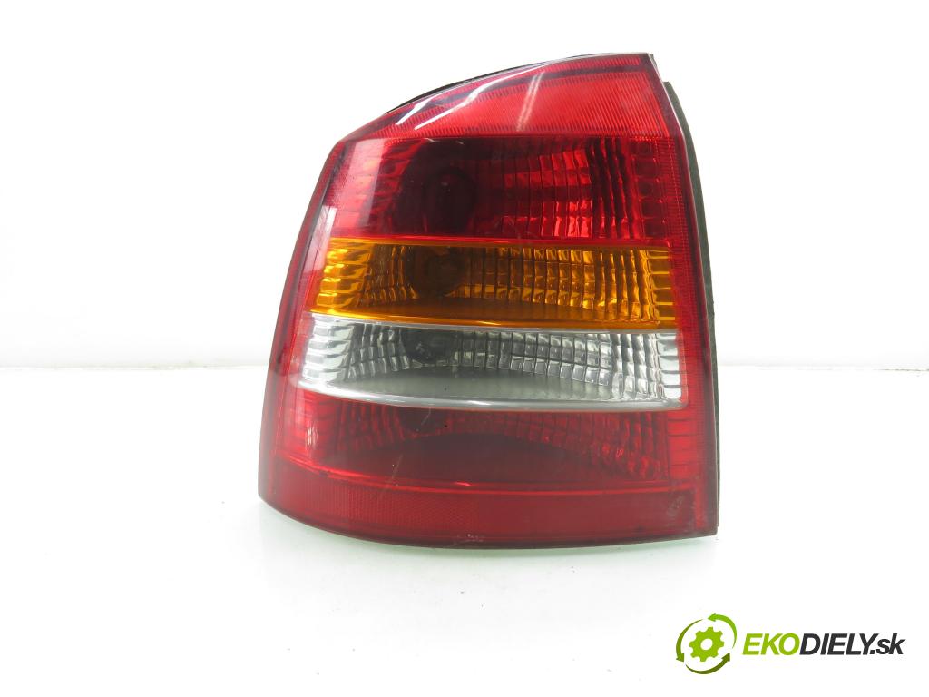 OPEL ASTRA G sedan (T98) HB 1999 74,00 1.6 16V - X 16 XEL 1598,00 světlo levé zadní