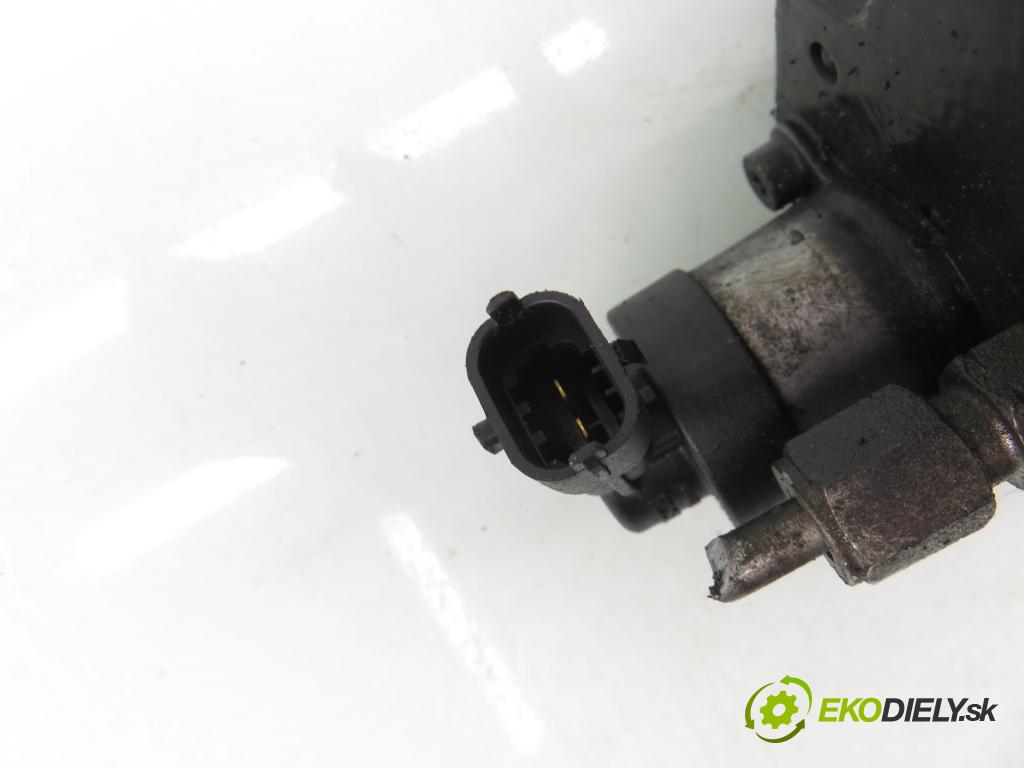 OPEL ZAFIRA B (A05) MINIVAN 2007 74,00 1.9 CDTI - Z 19 DTL 1910,00 Pumpa vysokého tlaku 0445010156 ; 0055206679 ; 0928400680