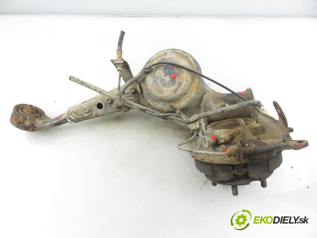 TOYOTA RAV 4 II (_A2_) SUV 2000 110,00 2.0 4WD 150 - 1AZ-FE 1998,00 Rameno LT