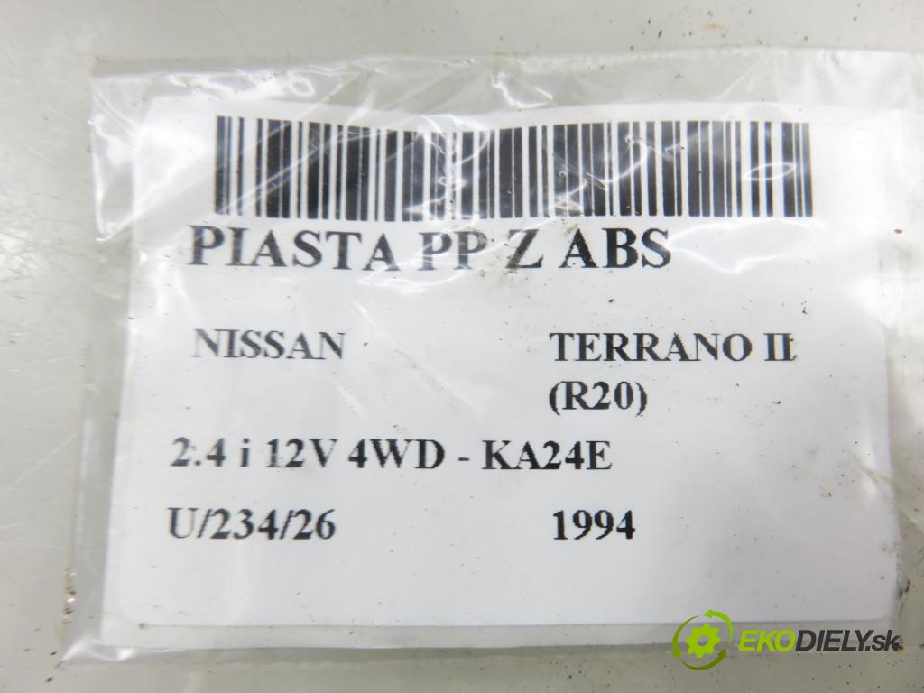 NISSAN TERRANO II (R20) TERENOWY 1994 91,00 2.4 i 12V 4WD 124 - KA24E 2389,00 náboj PP ABS