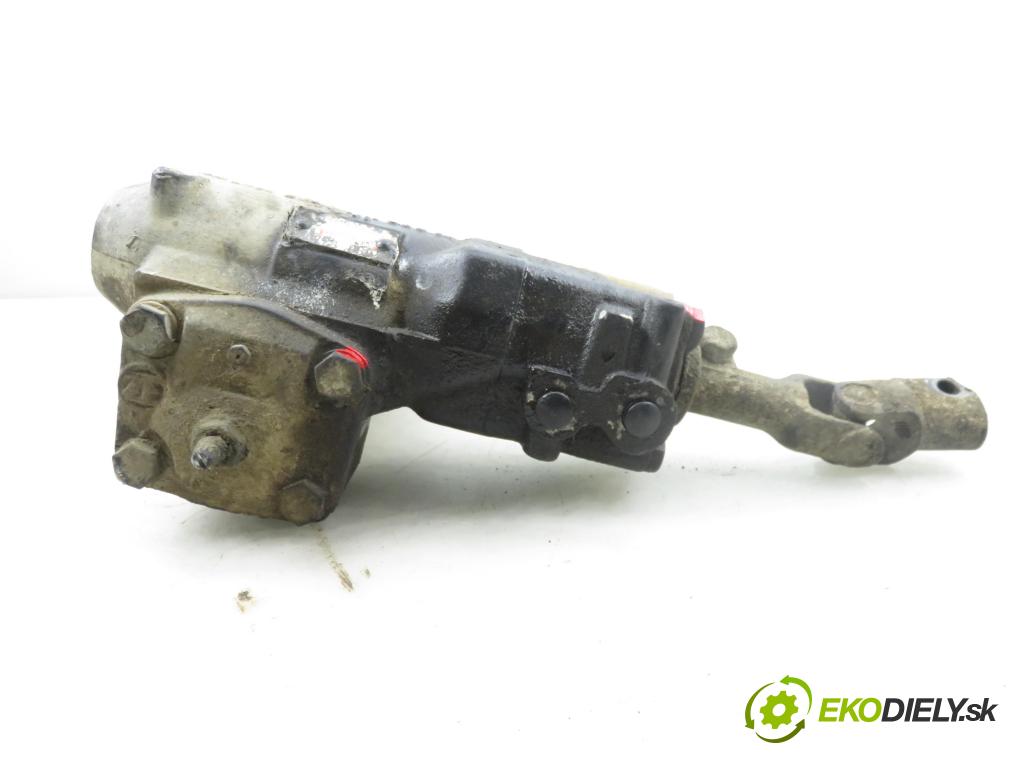 NISSAN TERRANO II (R20) TERENOWY 1994 91,00 2.4 i 12V 4WD 124 - KA24E 2389,00 riadenie 8054974209 ; 490010F000