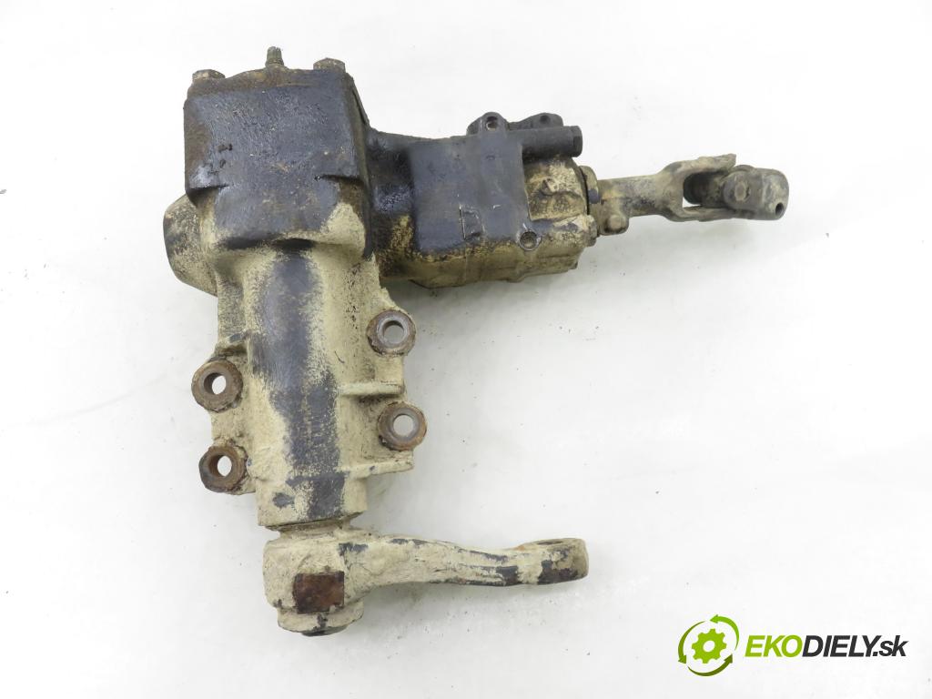NISSAN TERRANO II (R20) TERENOWY 1994 91,00 2.4 i 12V 4WD 124 - KA24E 2389,00 riadenie 8054974209 ; 490010F000