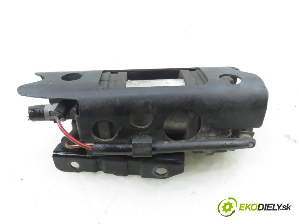 VW TIGUAN (5N_) SUV 2008 103,00 2.0 TDI 4motion - CBAB 1968,00 Pumpa paliva 5N0906129C ; 5N0127023F ; 1K0906089A