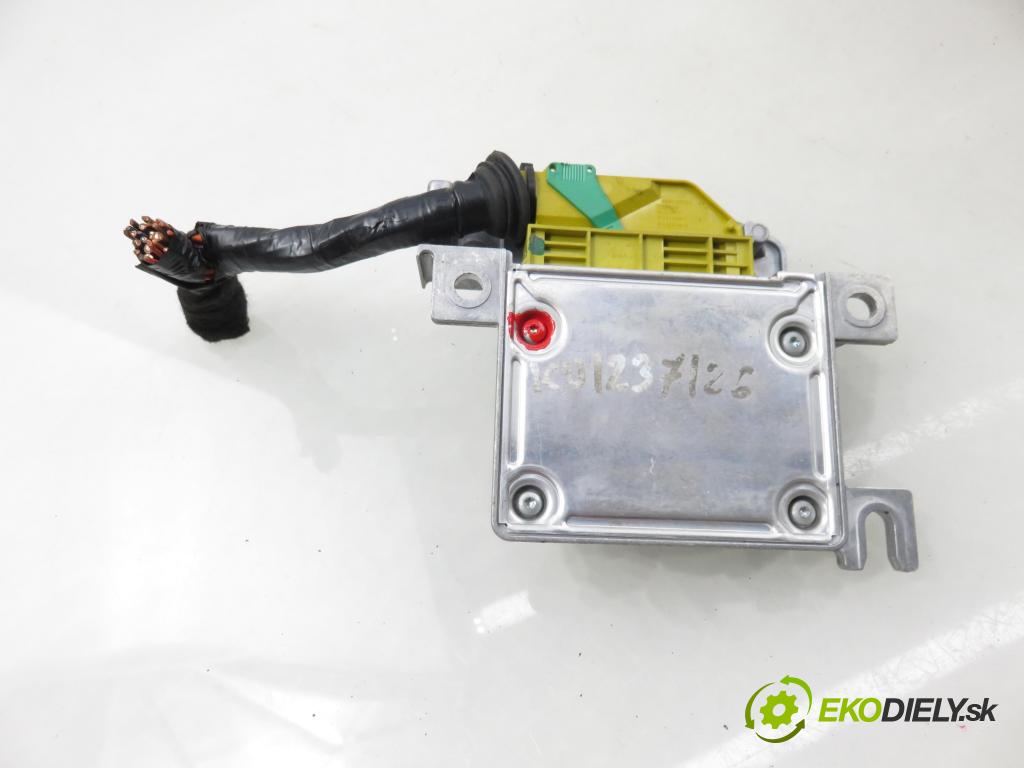 OPEL CORSA C (X01) HB 2004 51,00 1.3 CDTI - Z 13 DT 1248,00 MODUL air BAG 24439953LB ; 327963935