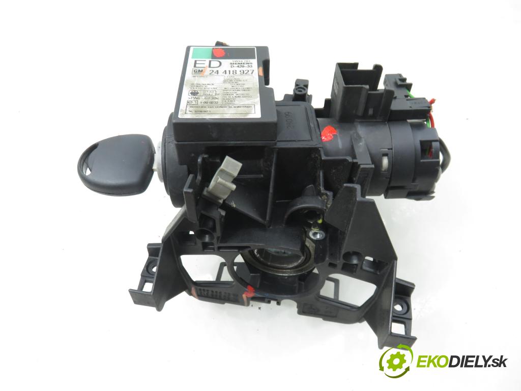 OPEL ASTRA G sedan (T98) HB 1999 74,00 1.6 16V - X 16 XEL 1598,00 spinačka 90589313 ; 90589389 ; 24418927 (Spínacia skrinka)