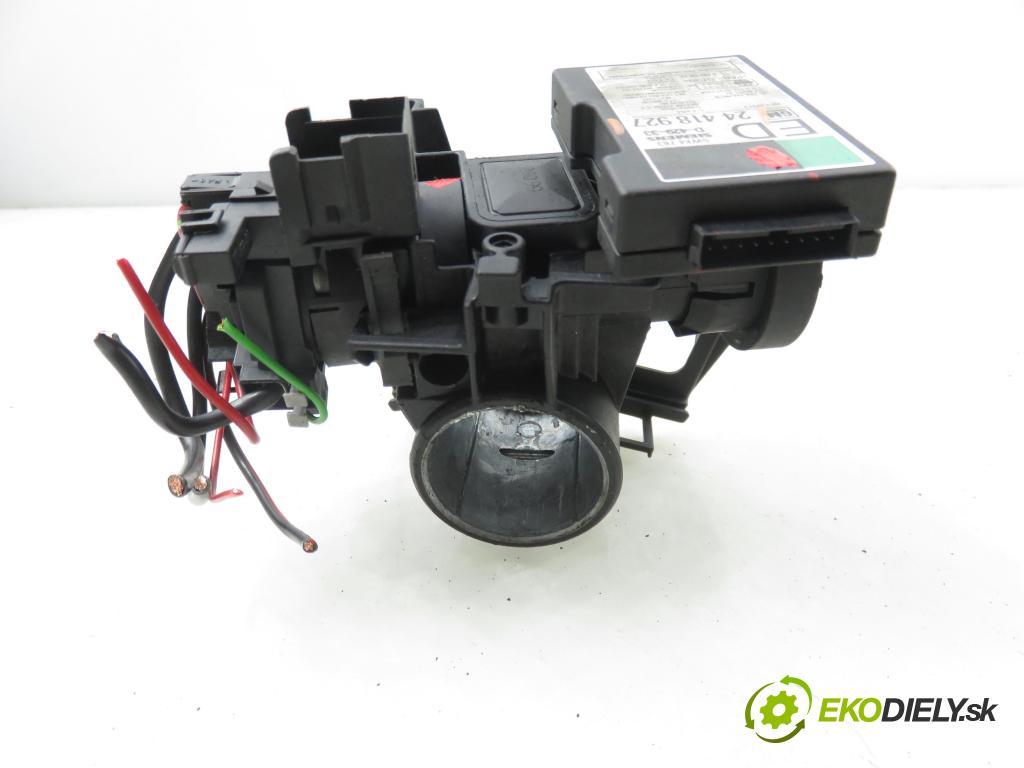 OPEL ASTRA G sedan (T98) HB 1999 74,00 1.6 16V - X 16 XEL 1598,00 spinačka 90589313 ; 90589389 ; 24418927 (Spínacia skrinka)