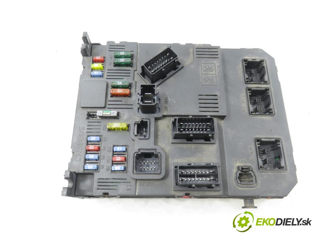 PEUGEOT PARTNER Combispace (5F) KOMBIVAN 2004 51,00 1.9 D - WJY (DW8B) 1868,00 MODUL BSI 9652474680