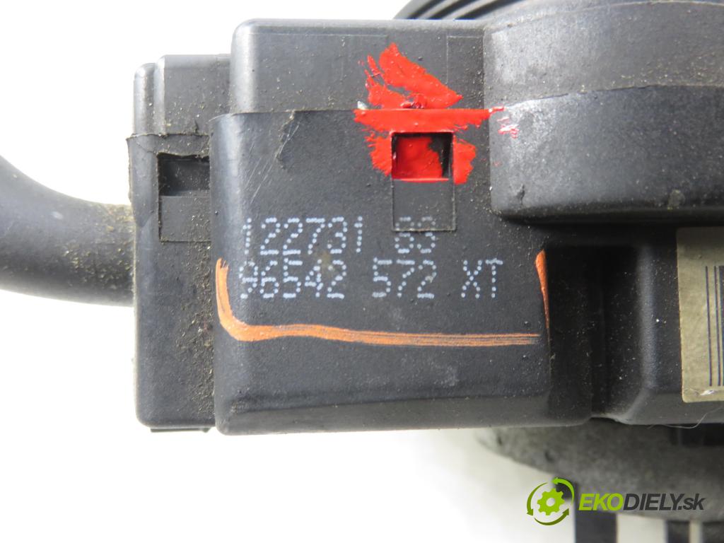 PEUGEOT PARTNER Combispace (5F) KOMBIVAN 2004 51,00 1.9 D - WJY (DW8B) 1868,00 páčka/prepínač 96542572XT