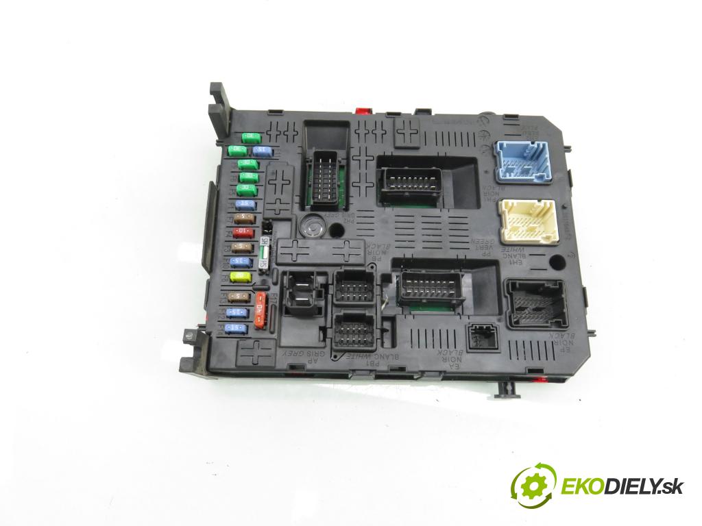 PEUGEOT 308 SW KOMBI 2008 88,00 1.6 16V - 5FW (EP6) 1598,00 MODUL BSI 966405908001