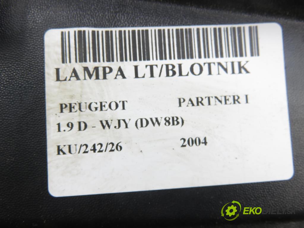 PEUGEOT PARTNER Combispace (5F) KOMBIVAN 2004 51,00 1.9 D - WJY (DW8B) 1868,00 světlo levé zadní