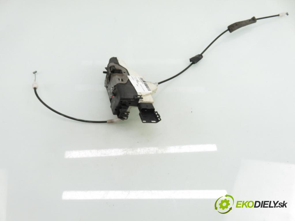 PEUGEOT 308 SW KOMBI 2008 88,00 1.6 16V - 5FW (EP6) 1598,00 zámok 567148 ; PSA567148