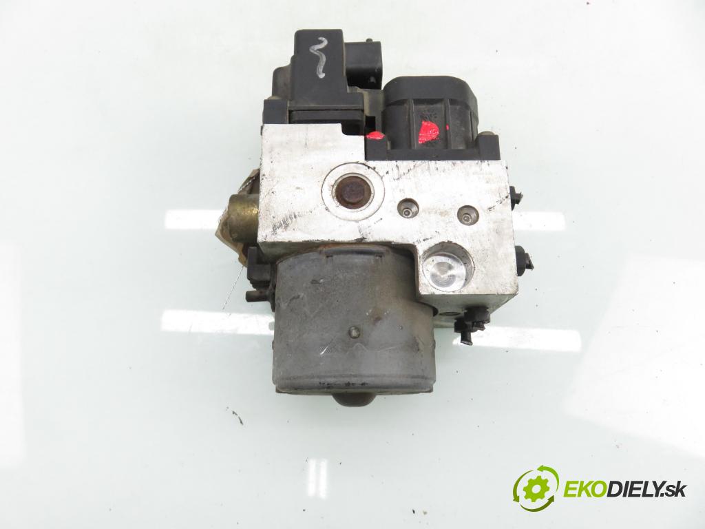 VW PASSAT B5 (3B2) SEDAN 1998 92,00 1.8 20V 125 - ADR 1781,00 Pumpa ABS 0273004132 ; 8E0614111HL ; 0265216411 (Pumpa ABS)