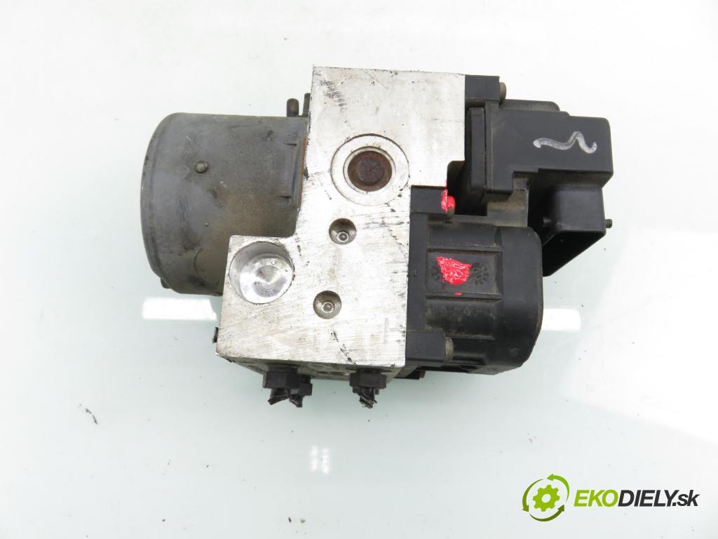 VW PASSAT B5 (3B2) SEDAN 1998 92,00 1.8 20V 125 - ADR 1781,00 Pumpa ABS 0273004132 ; 8E0614111HL ; 0265216411 (Pumpa ABS)