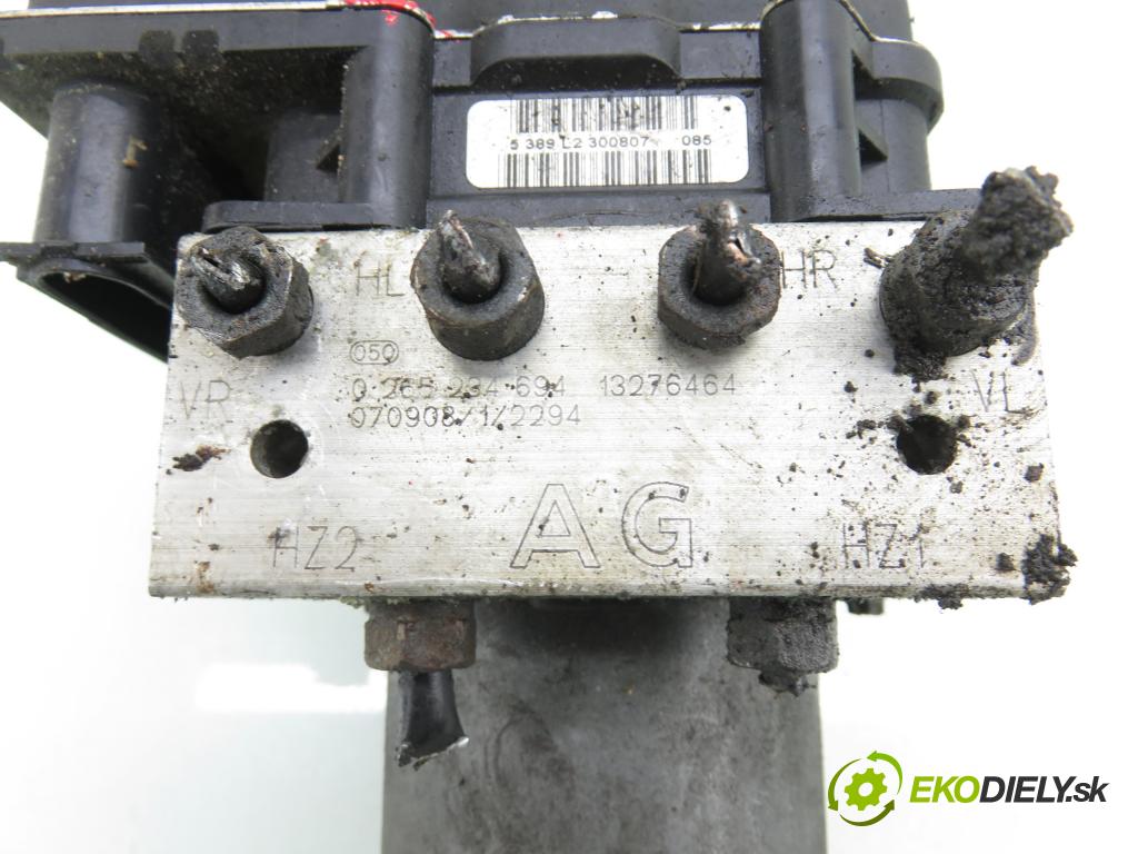 OPEL MERIVA A nadwozie wielkoprzestrzenne (MPV) (X03) HB 2007 77,00 1.6 - Z 16 XEP 1598,00 pumpa ABS 0265950954 (Pumpa ABS)