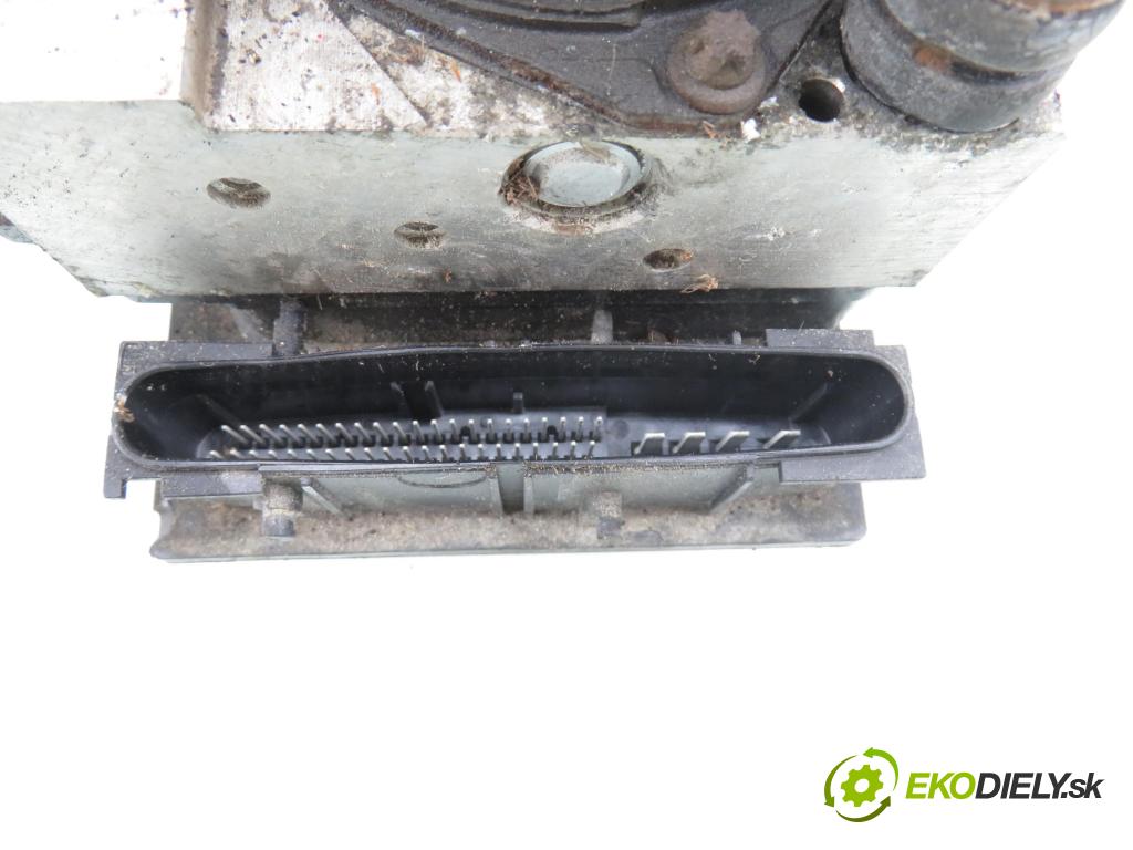 OPEL MERIVA A nadwozie wielkoprzestrzenne (MPV) (X03) HB 2007 77,00 1.6 - Z 16 XEP 1598,00 pumpa ABS 0265950954 (Pumpa ABS)