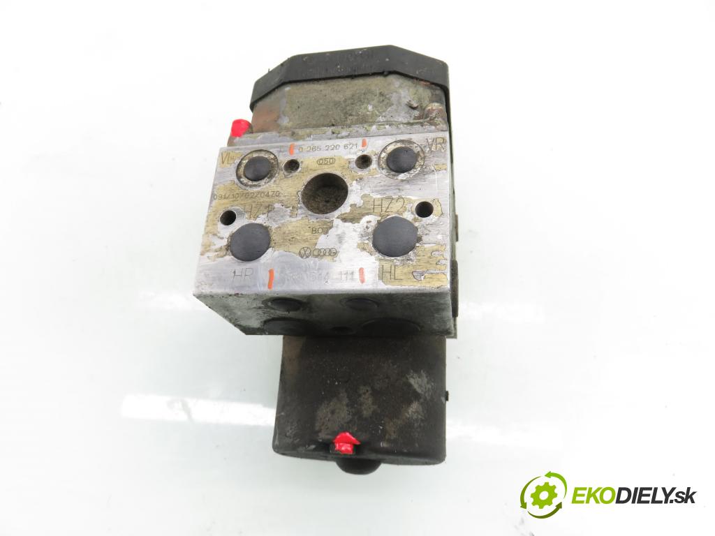 VW PASSAT B5.5 Variant (3B6) KOMBI 2001 96,00 1.9 TDI - AWX 1896,00 Pumpa ABS 0273004573 ; 0265220621 ; 3B0614111 (Pumpa ABS)