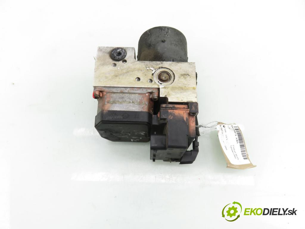 VW PASSAT B5.5 Variant (3B6) KOMBI 2001 96,00 1.9 TDI - AWX 1896,00 Pumpa ABS 0273004573 ; 0265220621 ; 3B0614111 (Pumpa ABS)