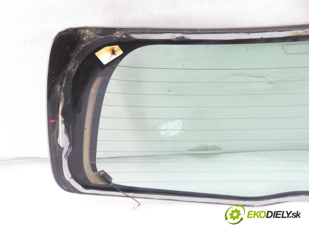 TOYOTA YARIS (_P9_) HB 2006 64,00 1.3 VVT-i (SCP90) 87 - 2SZ-FE 1298,00 Okno zadné kapota