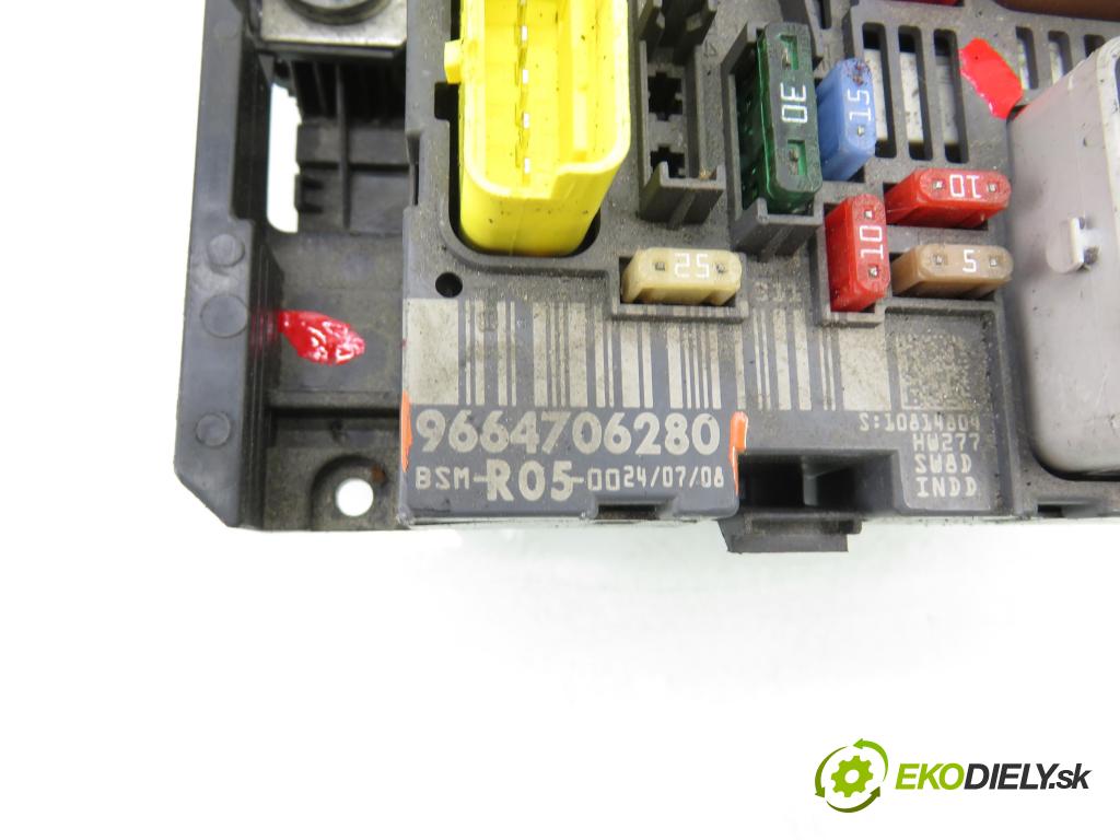 PEUGEOT 308 SW KOMBI 2008 88,00 1.6 16V - 5FW (EP6) 1598,00 MODUL BSM 9664706280