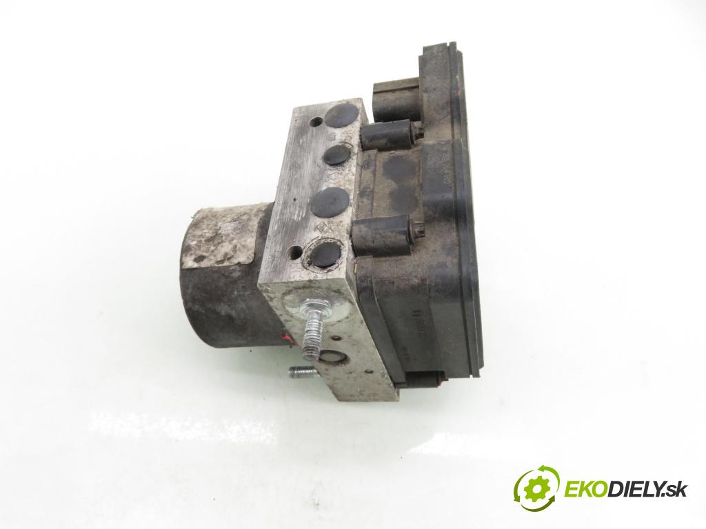 RENAULT MASTER III Platforma / podwozie (EV, HV, UV) KABINA/PLATFORMA 2017 120,00 2.3 dCi 165 FWD - M9T 702 2298,00 Pumpa ABS 0265956149 ; 2265106516 (Pumpa ABS)