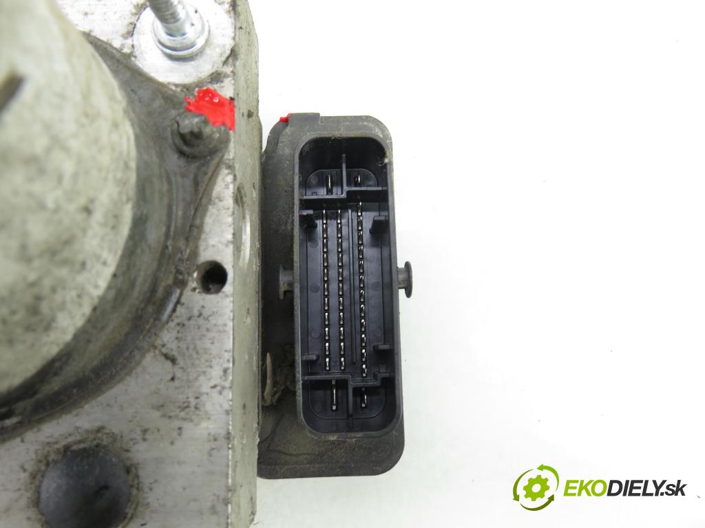 RENAULT MASTER III Platforma / podwozie (EV, HV, UV) KABINA/PLATFORMA 2017 120,00 2.3 dCi 165 FWD - M9T 702 2298,00 Pumpa ABS 0265956149 ; 2265106516 (Pumpa ABS)