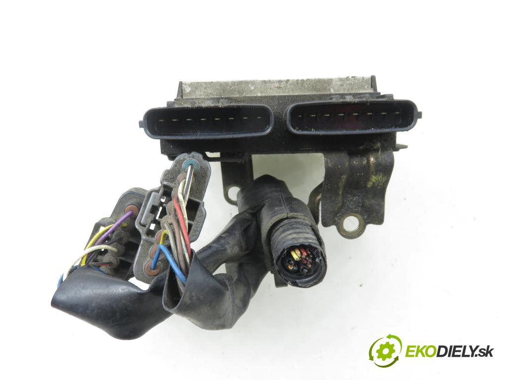 TOYOTA COROLLA Verso (ZER_, ZZE12_, R1_) MINIVAN 2005 85,00 2.0 D-4D (CUR10_) - 1CD-FTV 1995,00 Riadiaca jednotka vstreku 8987120050 ; 1310001261