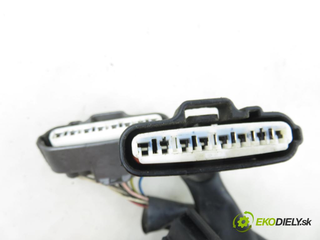 TOYOTA COROLLA Verso (ZER_, ZZE12_, R1_) MINIVAN 2005 85,00 2.0 D-4D (CUR10_) - 1CD-FTV 1995,00 Riadiaca jednotka vstreku 8987120050 ; 1310001261
