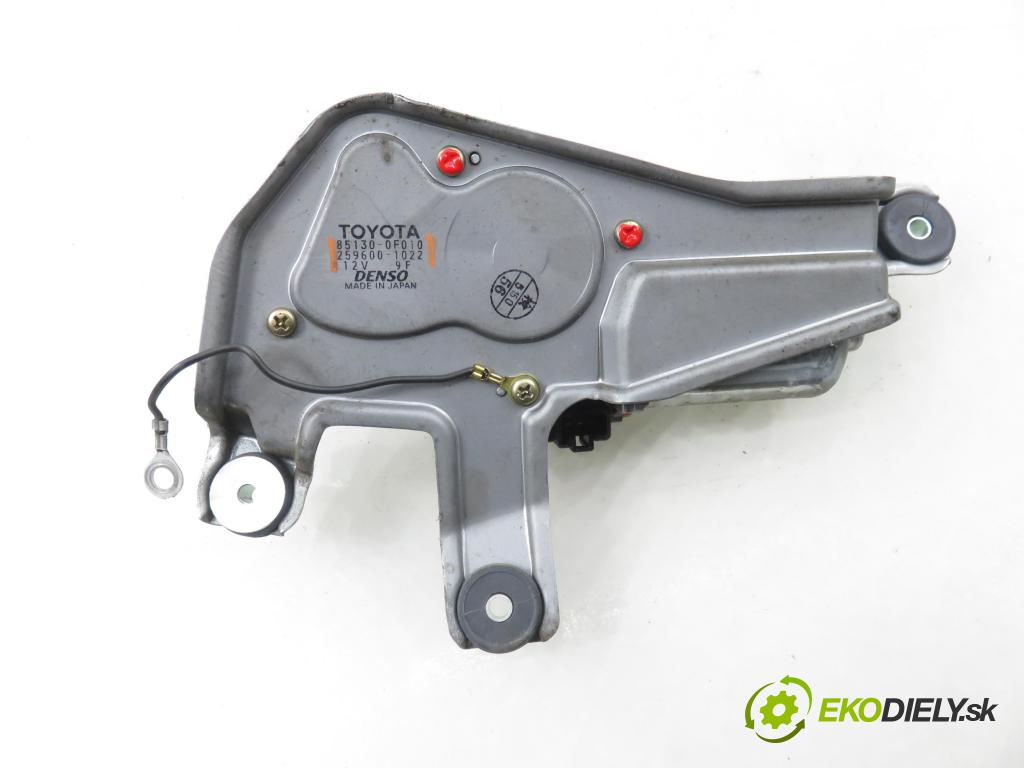 TOYOTA COROLLA Verso (ZER_, ZZE12_, R1_) MINIVAN 2005 85,00 2.0 D-4D (CUR10_) - 1CD-FTV 1995,00 Motorček stierače zadné 851300F010 ; 2596001022