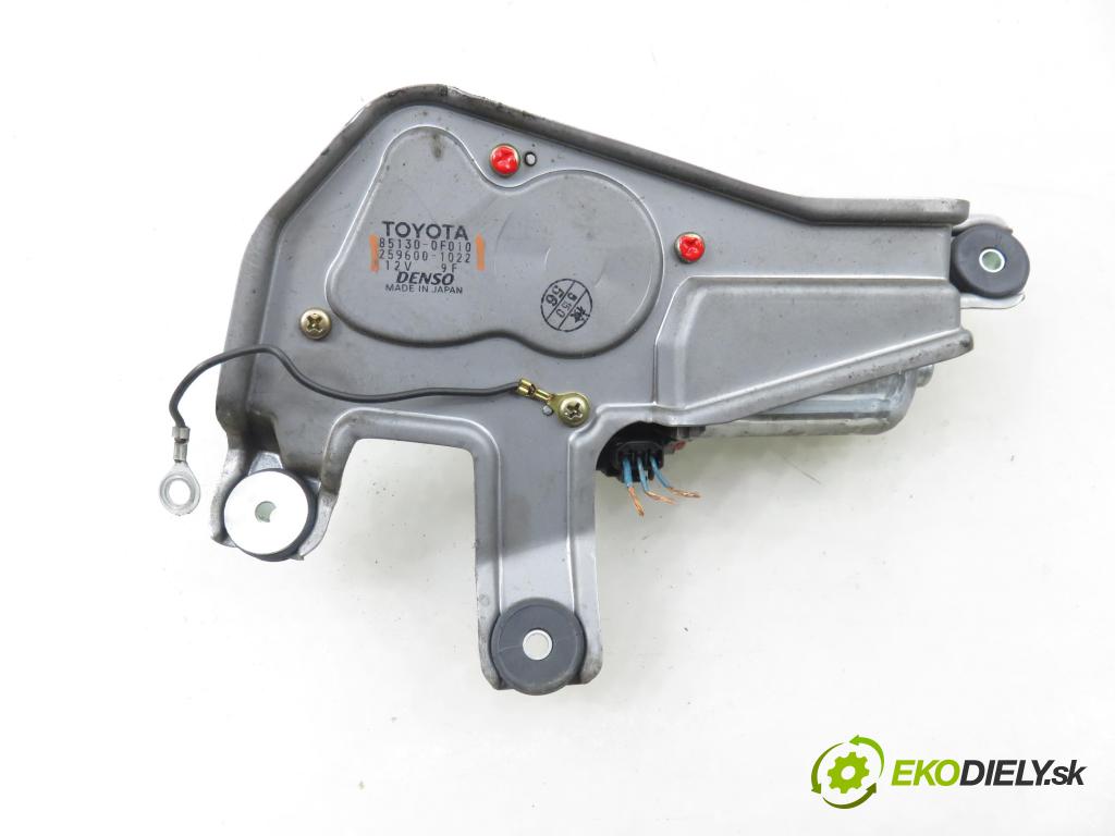 TOYOTA COROLLA Verso (ZER_, ZZE12_, R1_) MINIVAN 2005 85,00 2.0 D-4D (CUR10_) - 1CD-FTV 1995,00 Motorček stierače zadné 851300F010 ; 2596001022