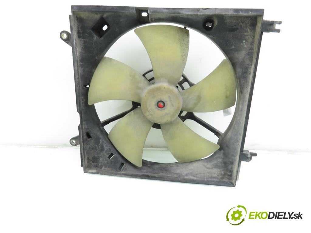 TOYOTA RAV 4 II (_A2_) SUV 2000 110,00 2.0 4WD 150 - 1AZ-FE 1998,00 ventilátor chladič PODNEBÍ / VODA 1636323010 ; 2635005251