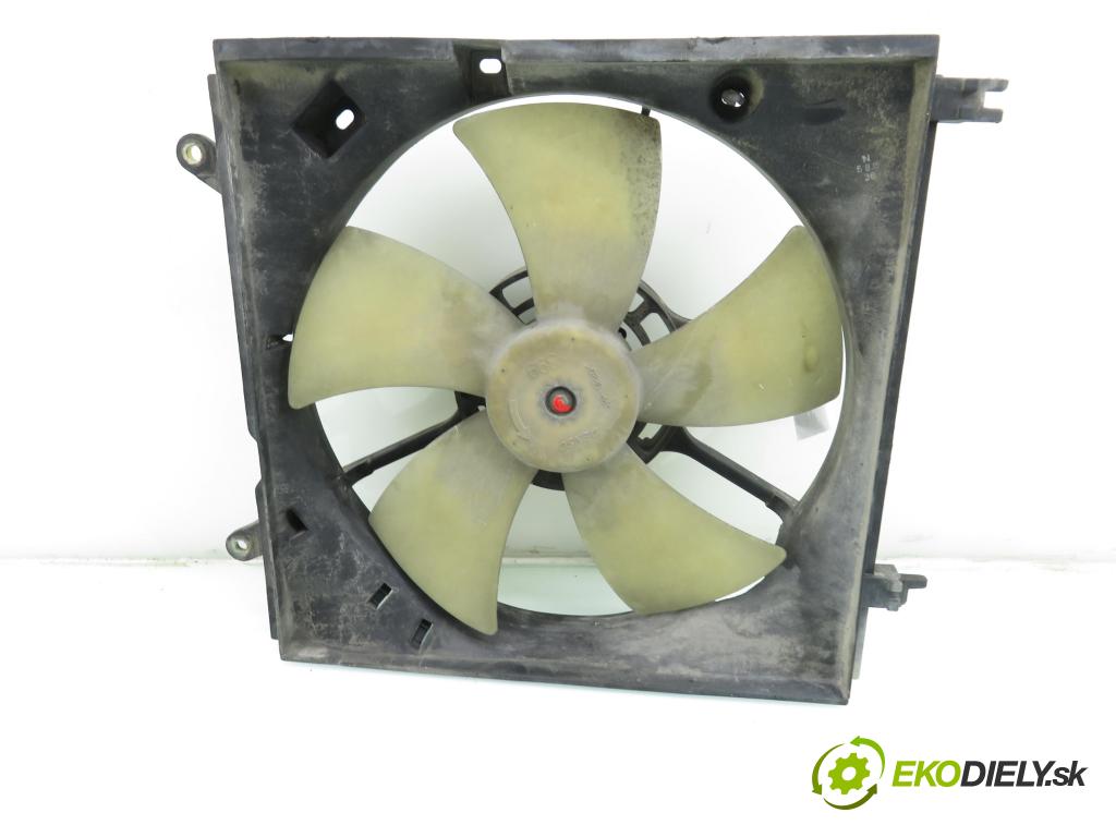 TOYOTA RAV 4 II (_A2_) SUV 2000 110,00 2.0 4WD 150 - 1AZ-FE 1998,00 Ventilátor chladič klíma/voda 1636323010 ; 2635005251