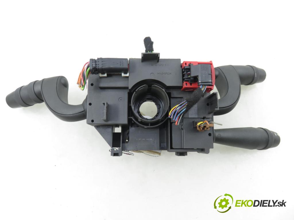 FIAT CROMA (194_) KOMBI 2006 110,00 1.9 D Multijet 150 - 939 A2.000 1910,00 páčka/prepínač 07354087570 ; 0265005499