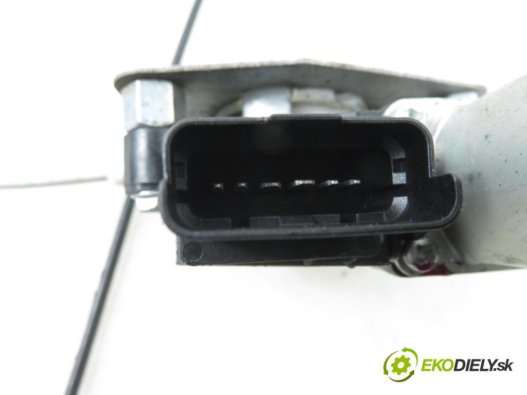 FIAT CROMA (194_) KOMBI 2006 110,00 1.9 D Multijet 150 - 939 A2.000 1910,00 Mechanizmus okien 5000468
