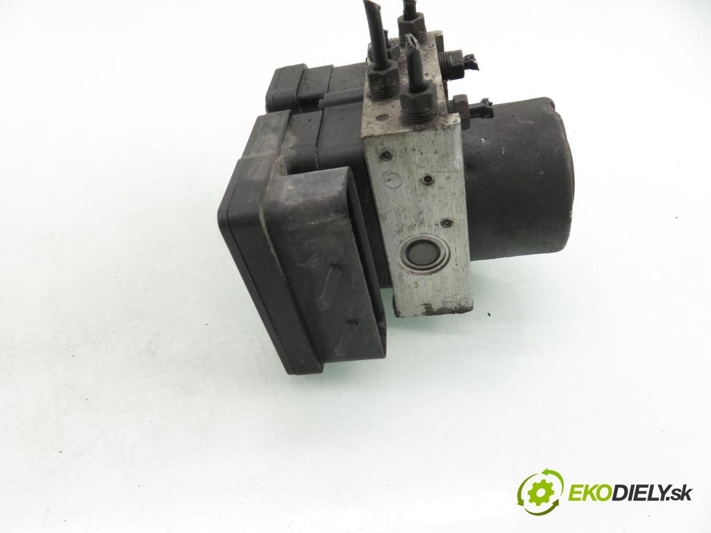 PEUGEOT 206 liftback (2A/C) HB 2002 50,00 1.4 HDi 8V 70 - 8HZ 1398,00 Pumpa ABS 10097011143 ; 5WK84108 ; 9652342980 (Pumpa ABS)