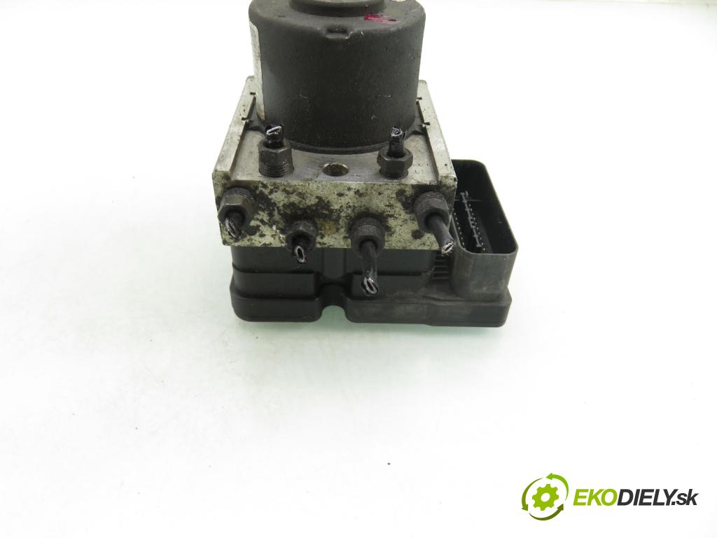 PEUGEOT 206 liftback (2A/C) HB 2002 50,00 1.4 HDi 8V 70 - 8HZ 1398,00 Pumpa ABS 10097011143 ; 5WK84108 ; 9652342980 (Pumpa ABS)
